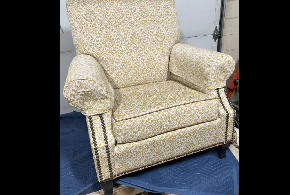 chair-furniture-upholstery-colorado-springs-dsc-sewing.jpg